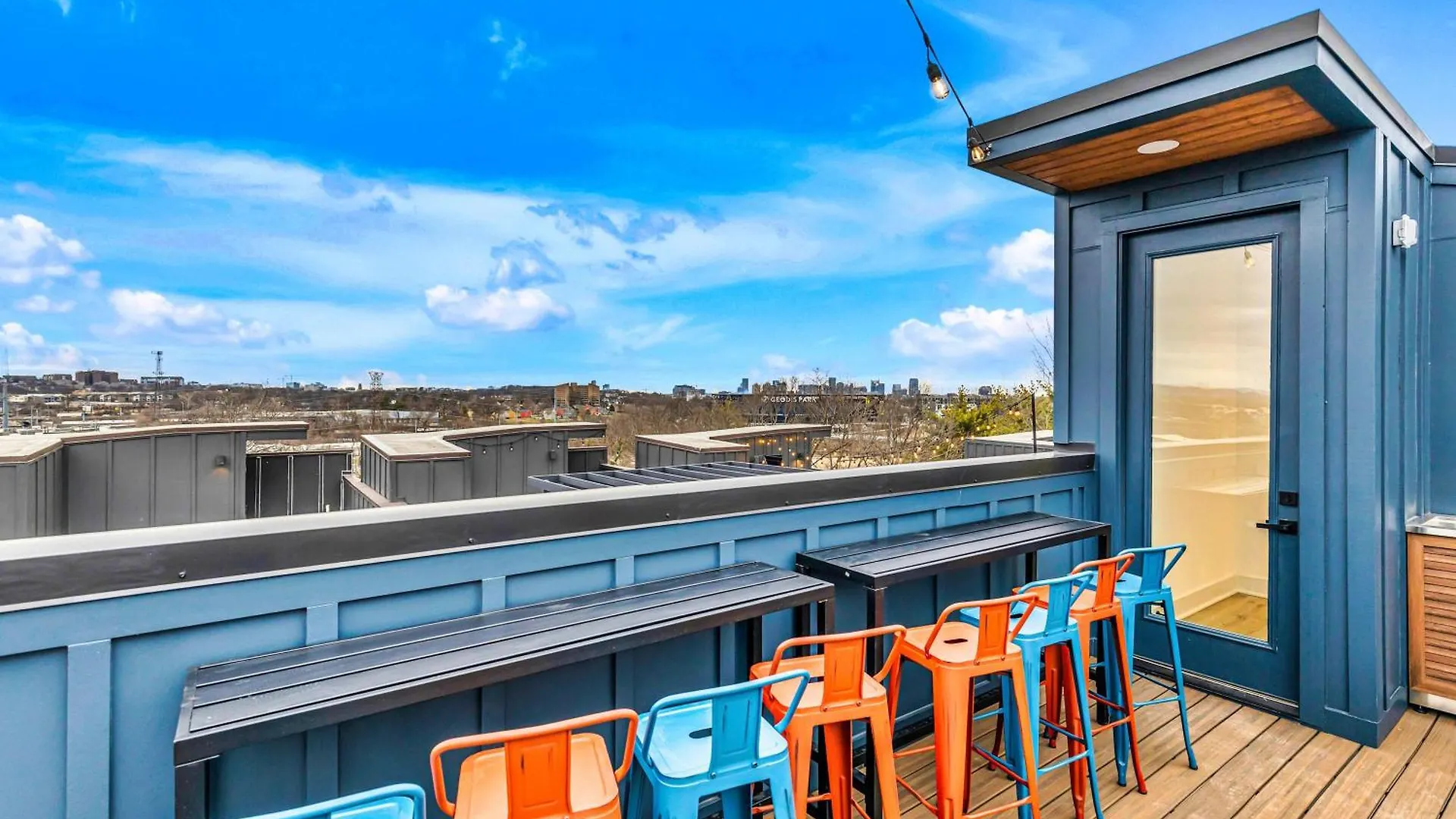 Rooftop Hot Tub Game Room Barrel Sauna Nashville Nyaraló