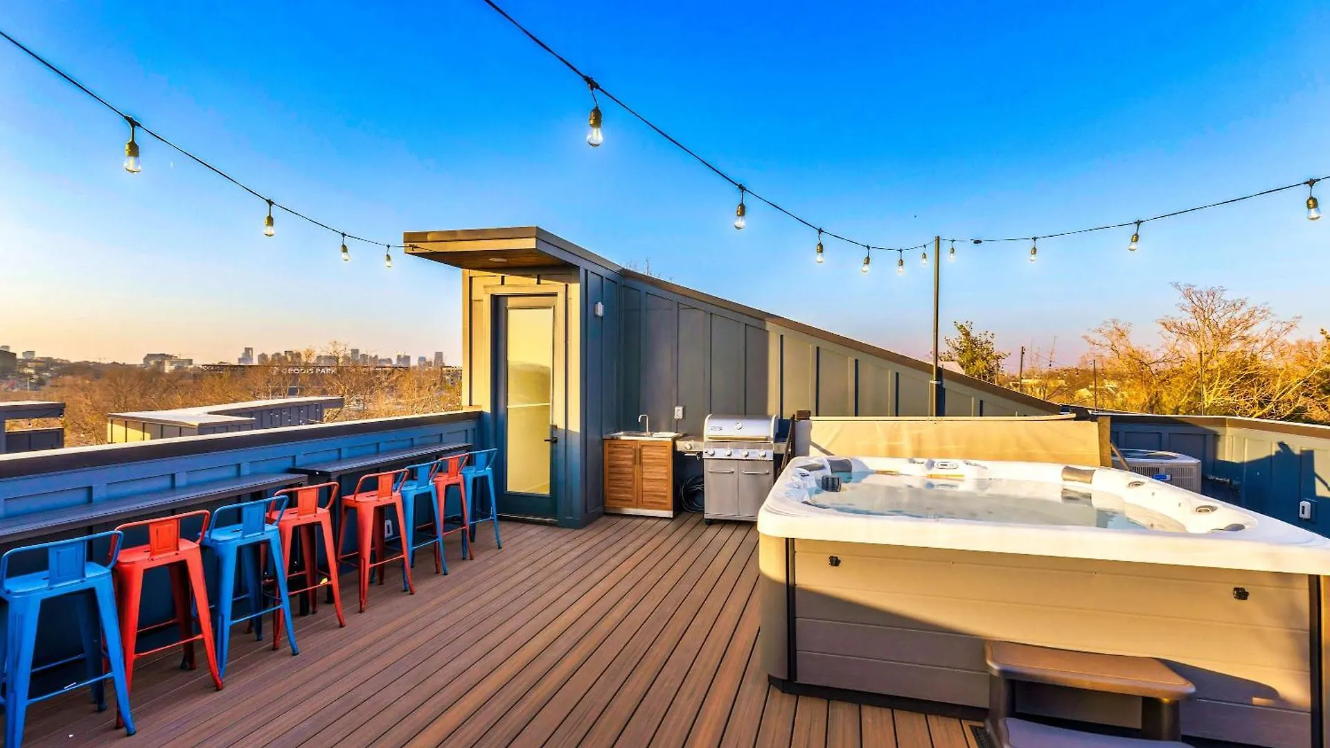 Rooftop Hot Tub Game Room Barrel Sauna Nashville Casa vacanze